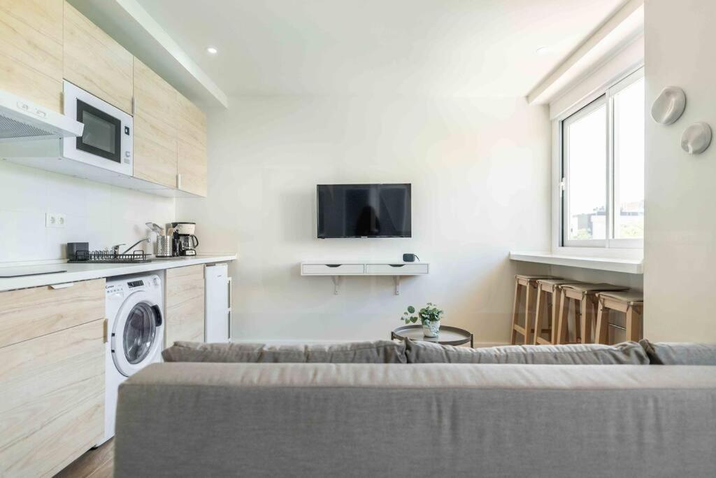 Authentic Minimalistic Studio Near La Union By Rems Málaga Eksteriør billede