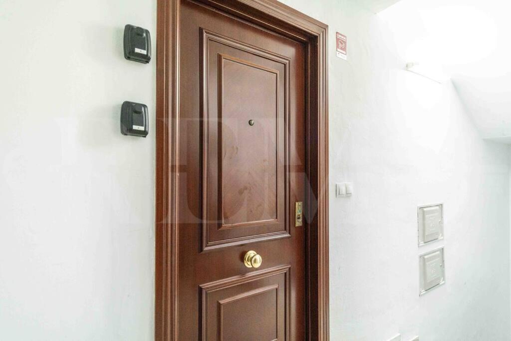 Authentic Minimalistic Studio Near La Union By Rems Málaga Eksteriør billede